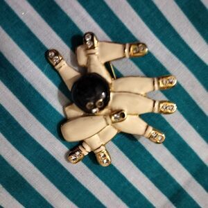 Lauren Spencer GAC Bowling Brooch